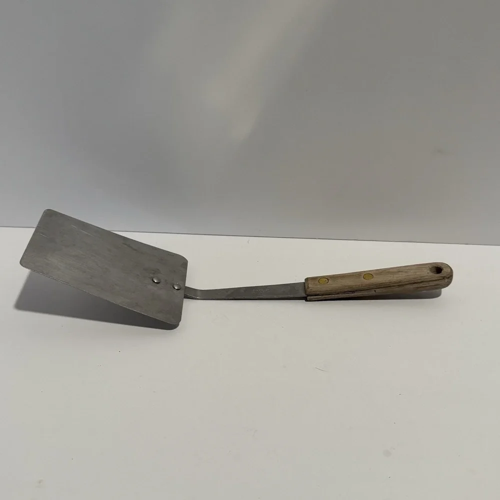Vintage Robinson Knife Co Stainless Spatula Turner Wood Handle USA